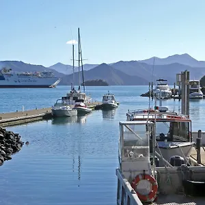 Oxley's Superior Picton